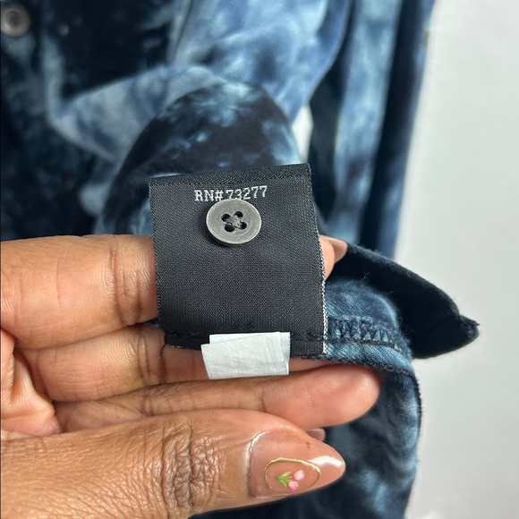 Rock & Republic Blue Tie-Dye Shirt Long Sleeve Button Down Sz L  Career Wear - Picture 5 of 10